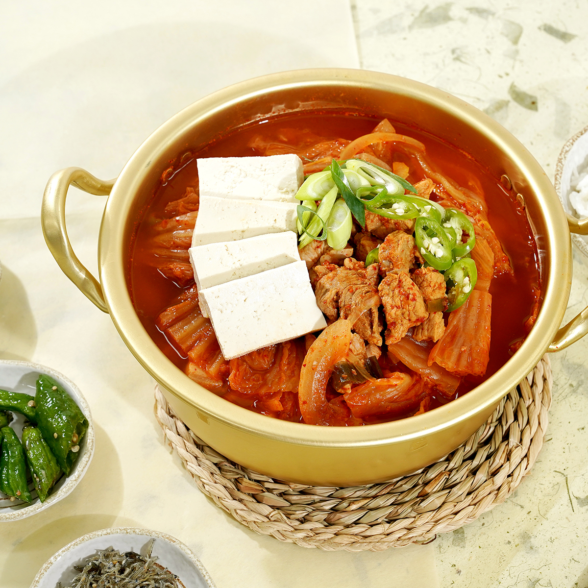 고기듬뿍시골김치찌개