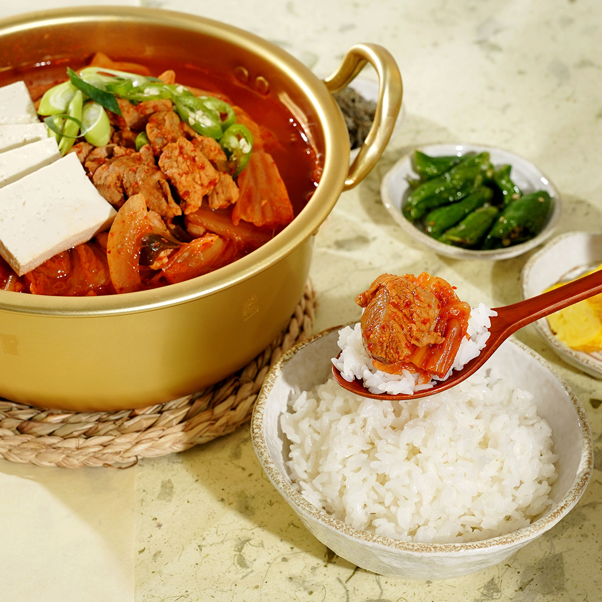 고기듬뿍시골김치찌개